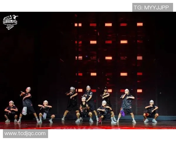 街舞实力榜单权威发布展现新星与经典舞者的精彩对决 街舞实力榜单权威发布展现新星与经典舞者的精彩对决