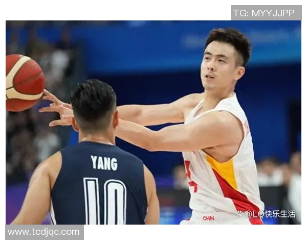 重庆篮球队灵活性变革引发热议探索新战术与团队协作的未来发展